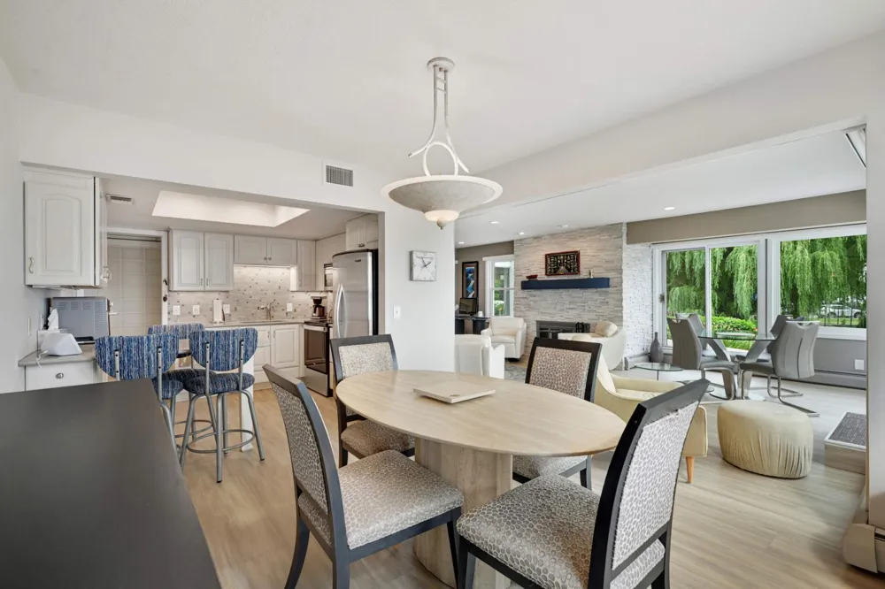 603 Lake Street #115 Excelsior, MN 55331