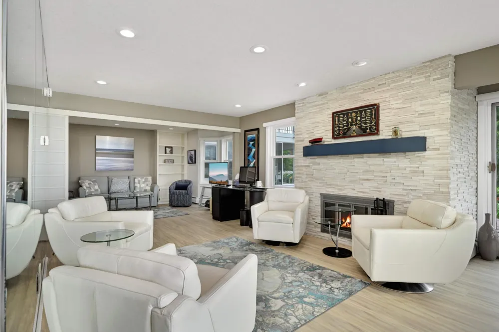 603 Lake Street #115 Excelsior, MN 55331