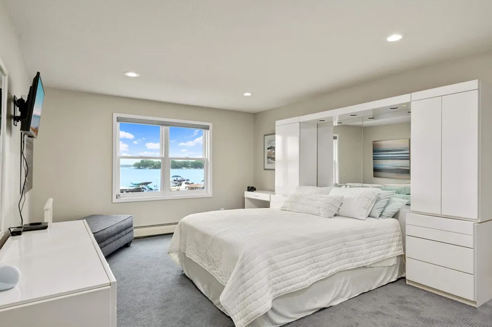 603 Lake Street #115 Excelsior, MN 55331