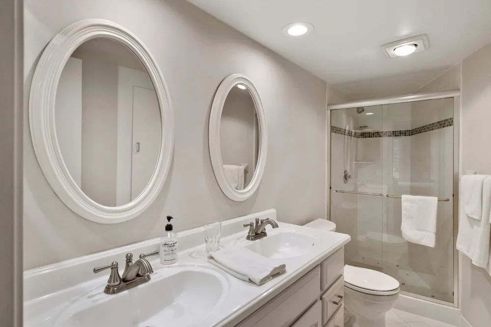 603 Lake Street #115 Excelsior, MN 55331