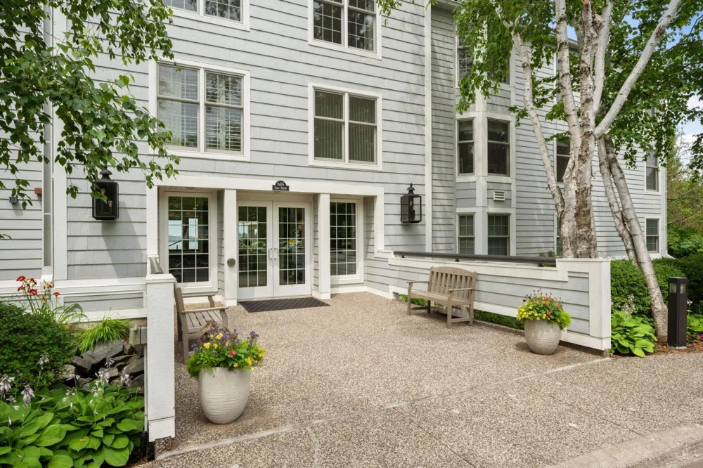 603 Lake Street #115 Excelsior, MN 55331