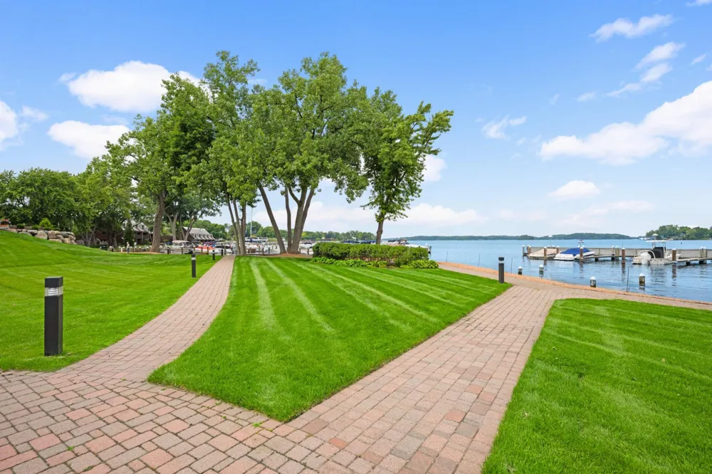 603 Lake Street #115 Excelsior, MN 55331