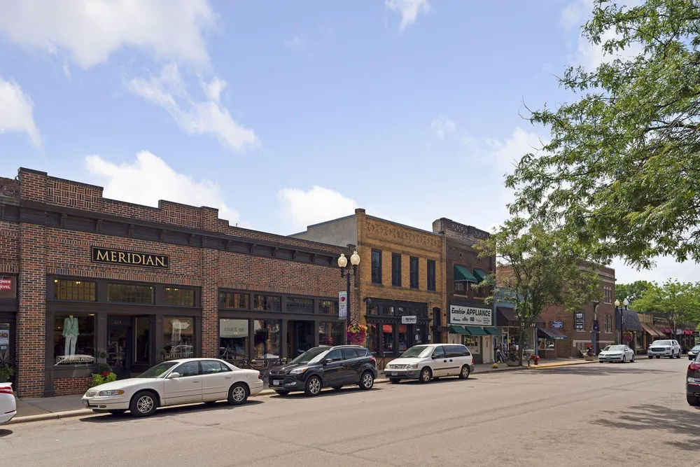 603 Lake Street #115 Excelsior, MN 55331