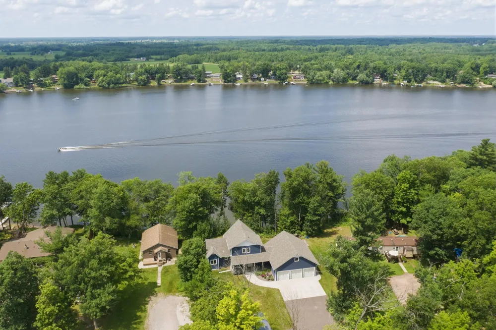 18465 Lake Lane Pine City, MN 55063