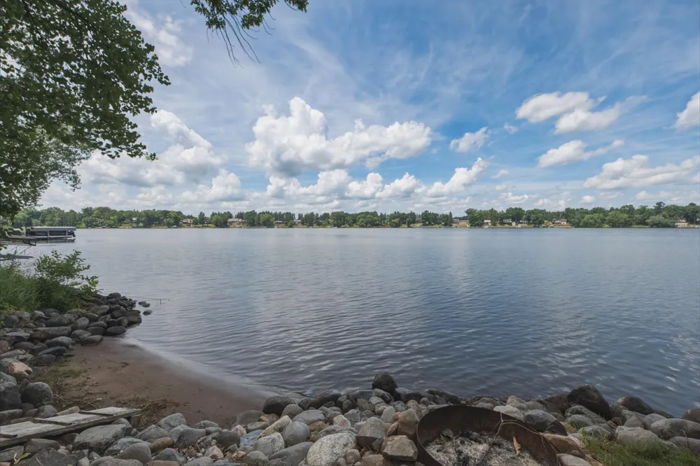 18465 Lake Lane Pine City, MN 55063
