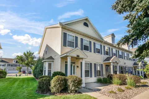 1692 Liberty Circle