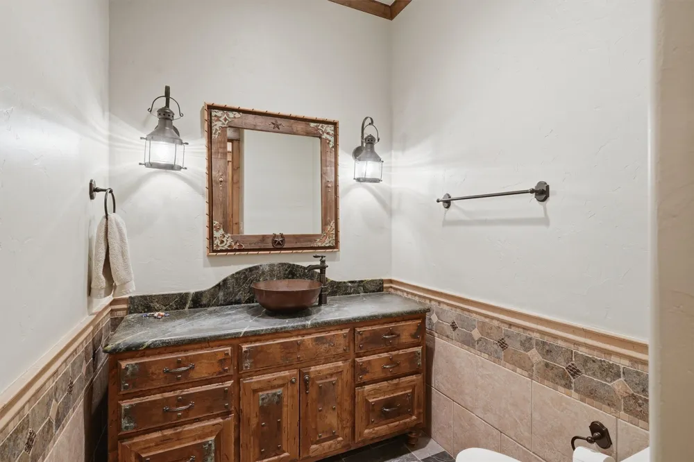 1046 Grandview Drive Graford, TX 76449