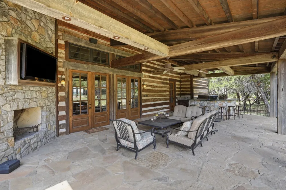 1046 Grandview Drive Graford, TX 76449