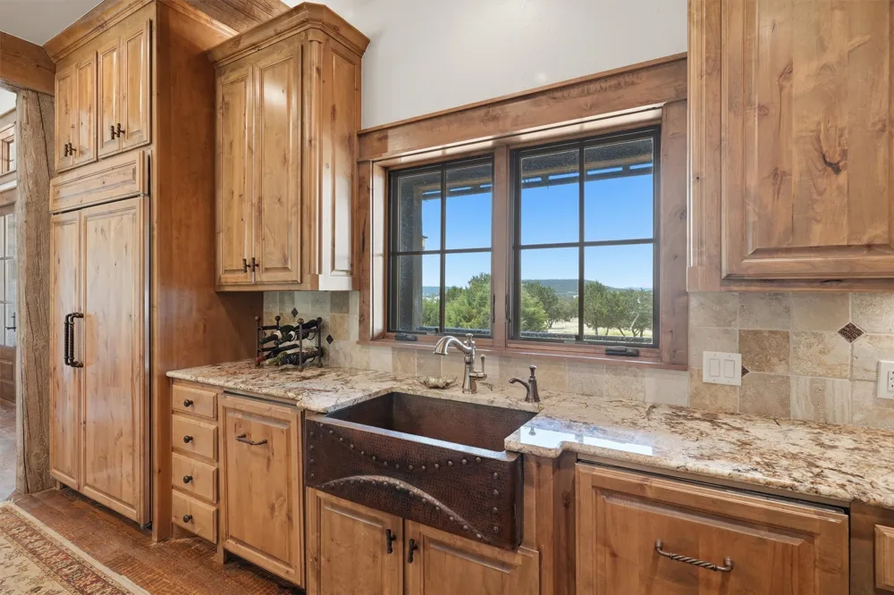 1046 Grandview Drive Graford, TX 76449