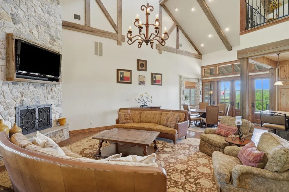 1046 Grandview Drive Graford, TX 76449