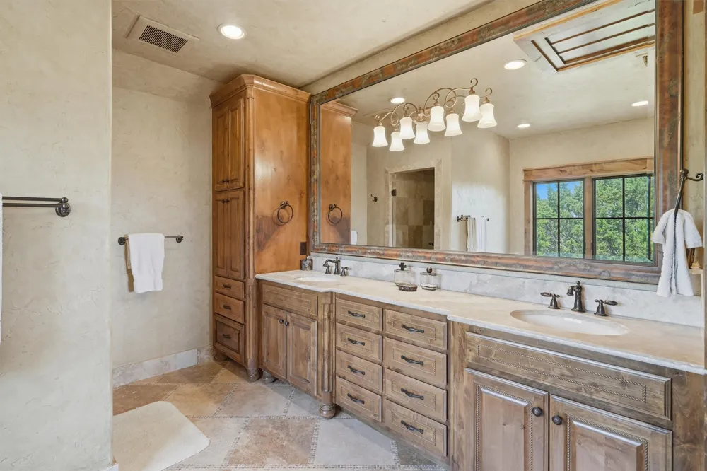 1046 Grandview Drive Graford, TX 76449