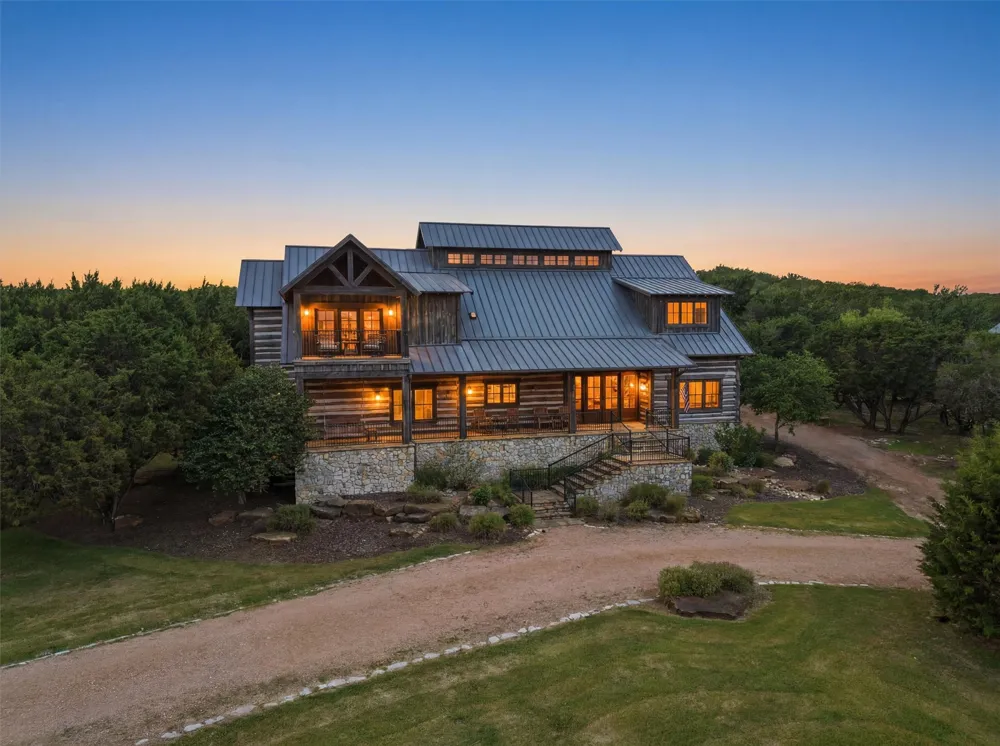 1046 Grandview Drive Graford, TX 76449