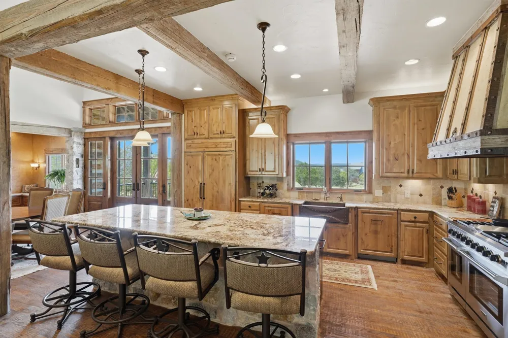 1046 Grandview Drive Graford, TX 76449