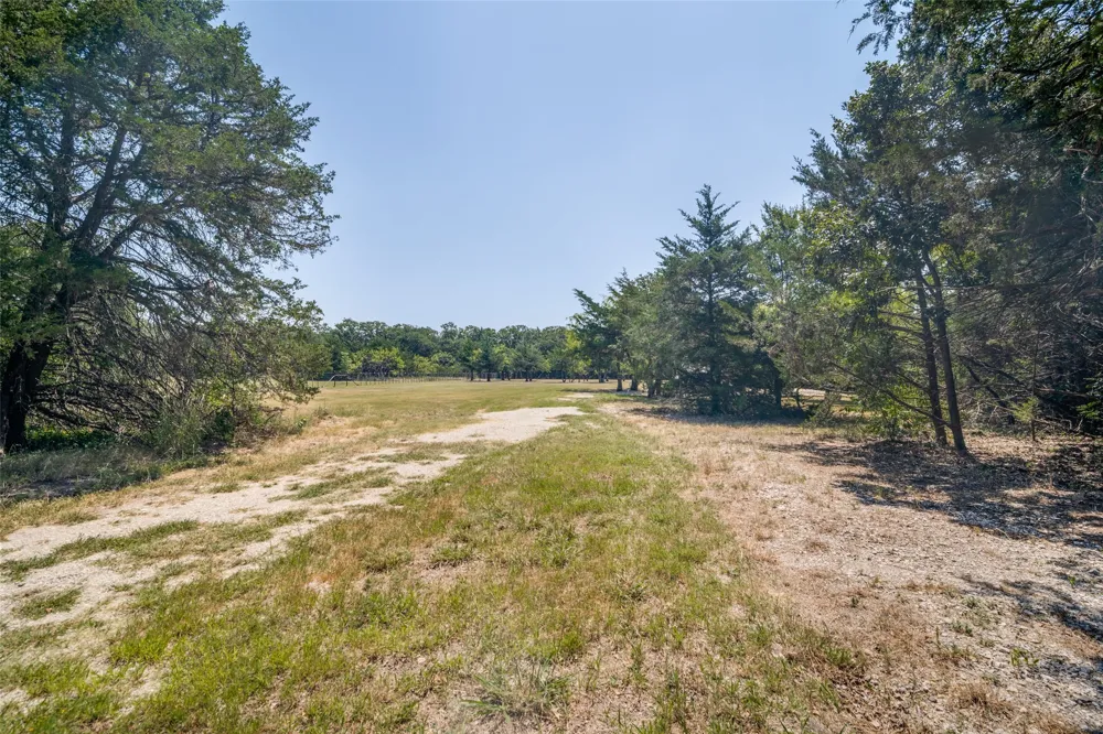 5915 County Road 2516 Royse City, TX 75189