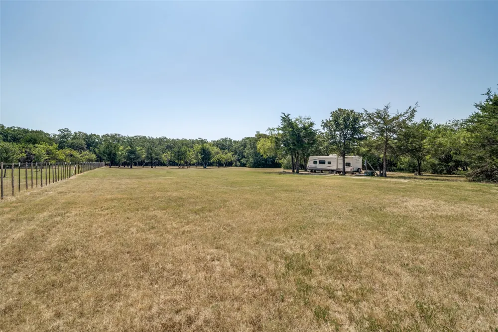 5915 County Road 2516 Royse City, TX 75189