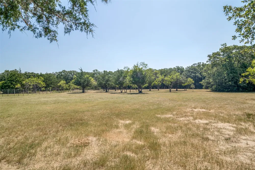 5915 County Road 2516 Royse City, TX 75189