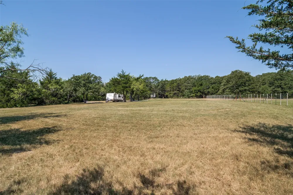 5915 County Road 2516 Royse City, TX 75189