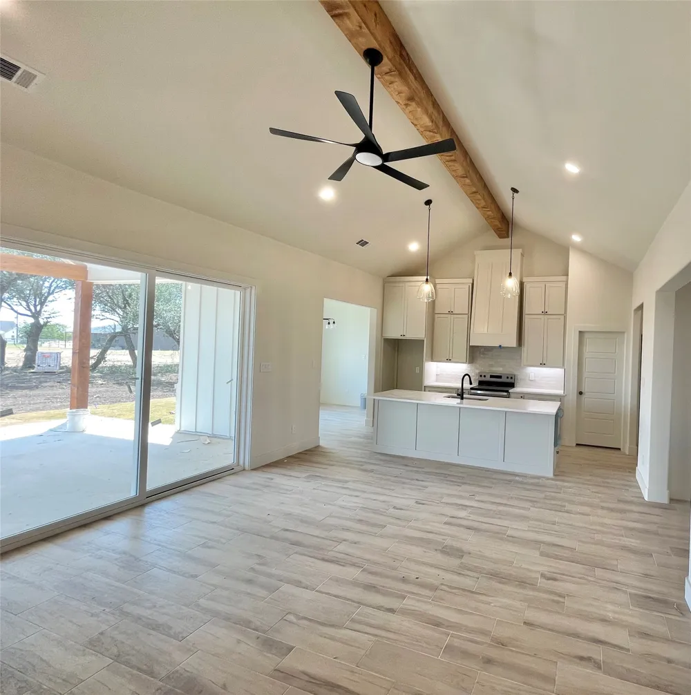 2004 Collin Street Weatherford, TX 76085