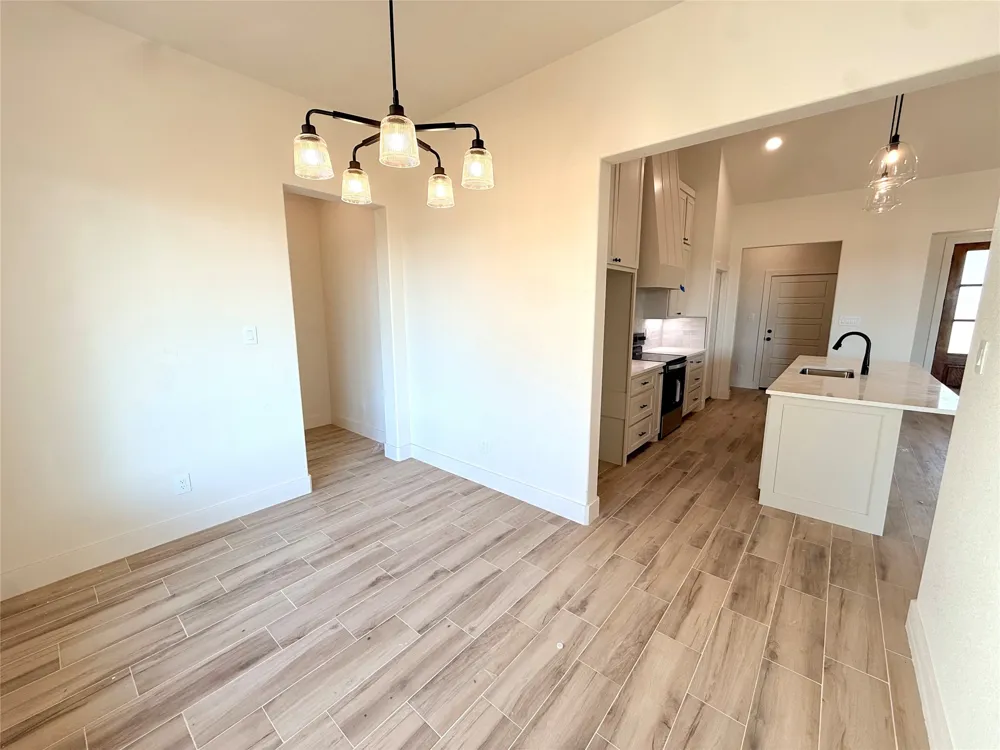 2004 Collin Street Weatherford, TX 76085