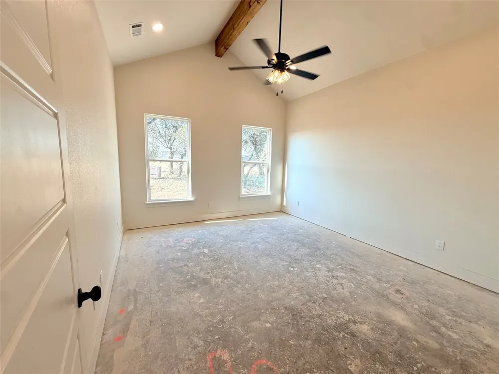 2004 Collin Street Weatherford, TX 76085