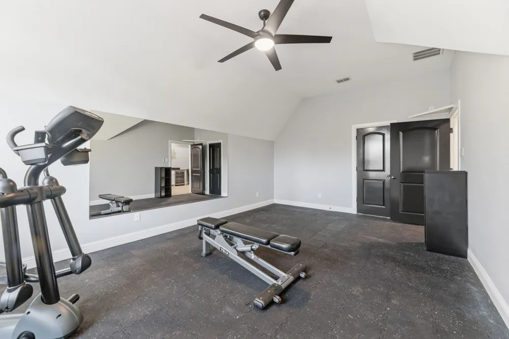2712 Mount View Drive Farmers Branch, TX 75234