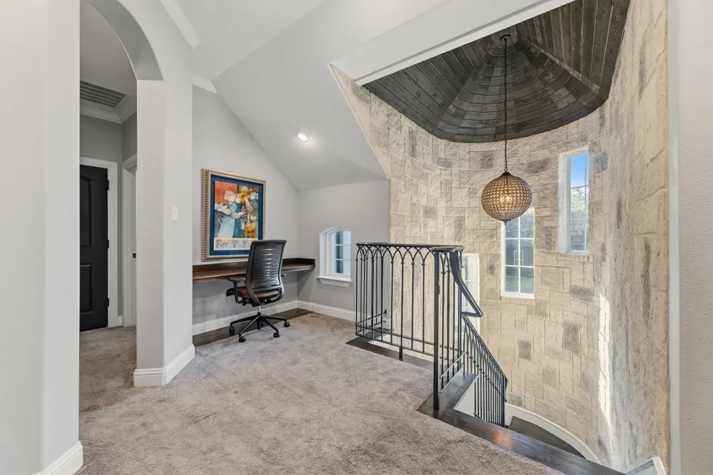 2712 Mount View Drive Farmers Branch, TX 75234