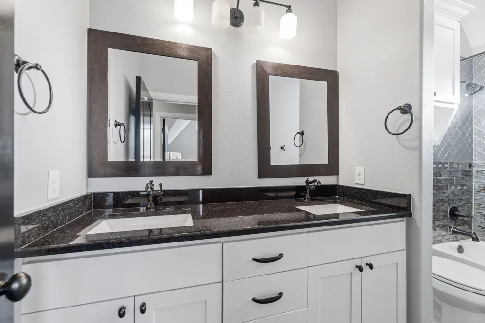2712 Mount View Drive Farmers Branch, TX 75234