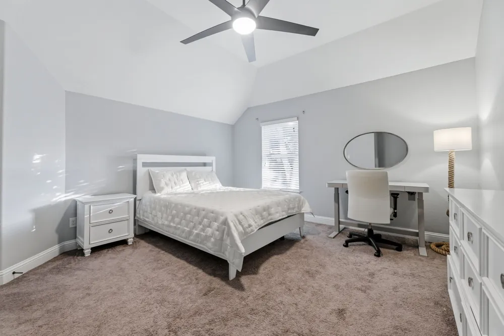 2712 Mount View Drive Farmers Branch, TX 75234