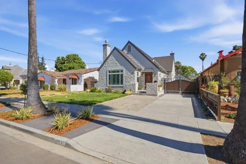 635 Riverside Drive