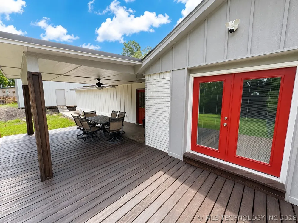 428773 E 1131 ROAD Porum, OK 74455