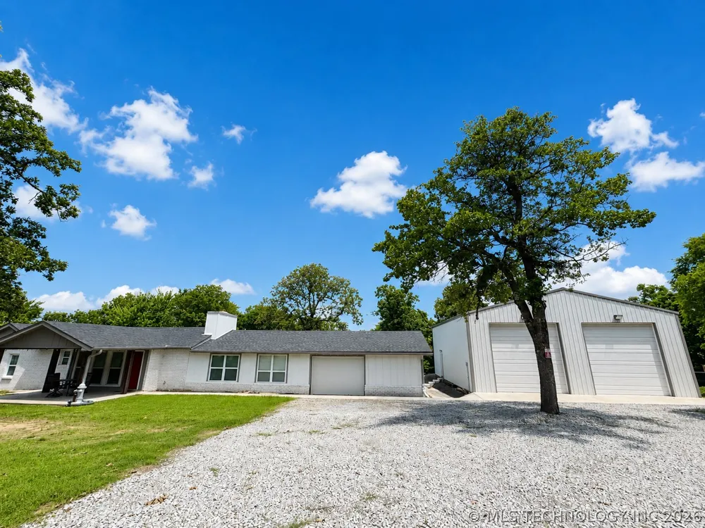 428773 E 1131 ROAD Porum, OK 74455