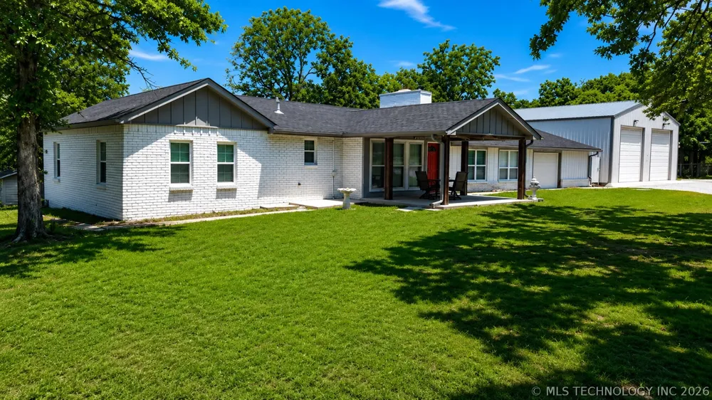 428773 E 1131 ROAD Porum, OK 74455