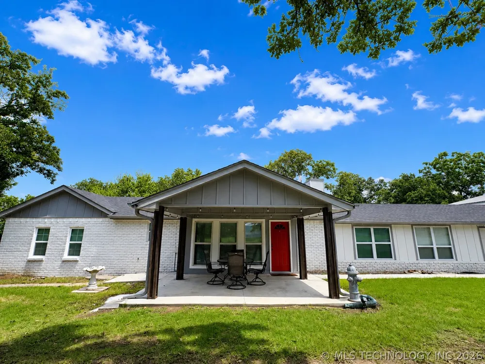 428773 E 1131 ROAD Porum, OK 74455