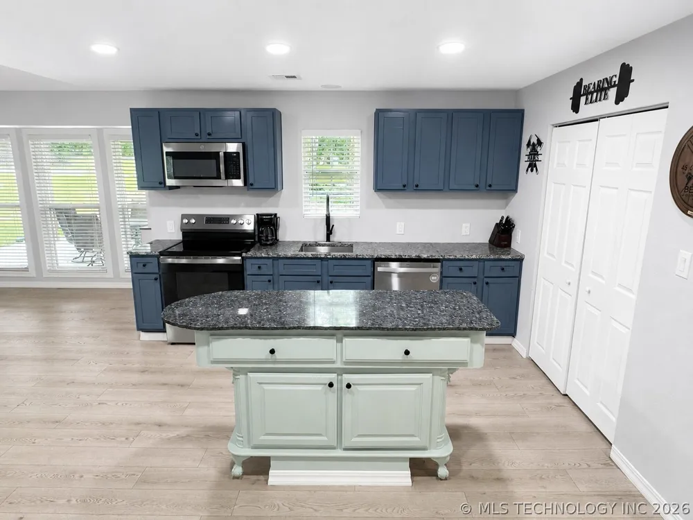 428773 E 1131 ROAD Porum, OK 74455