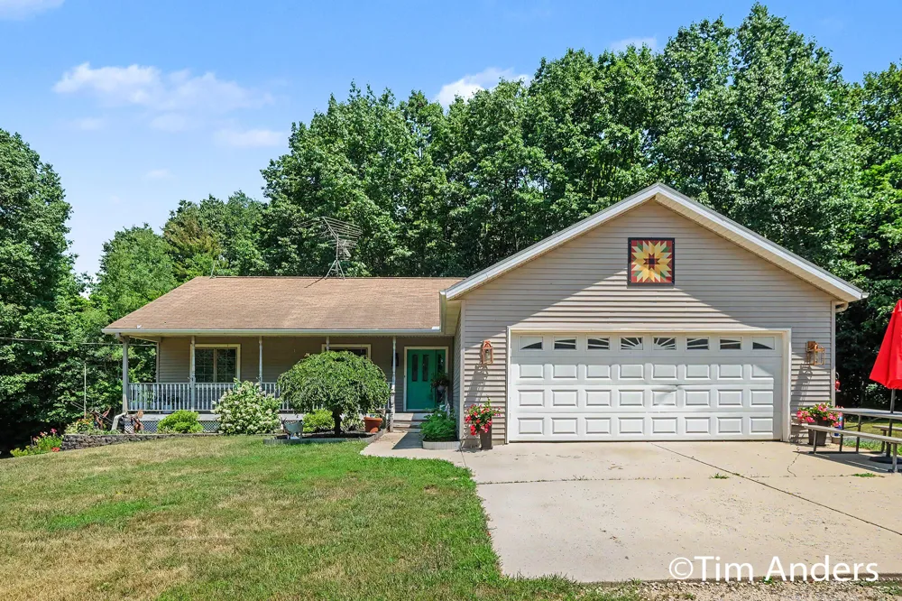 3455 Northkent Pine Drive Tyrone Township, MI 49330