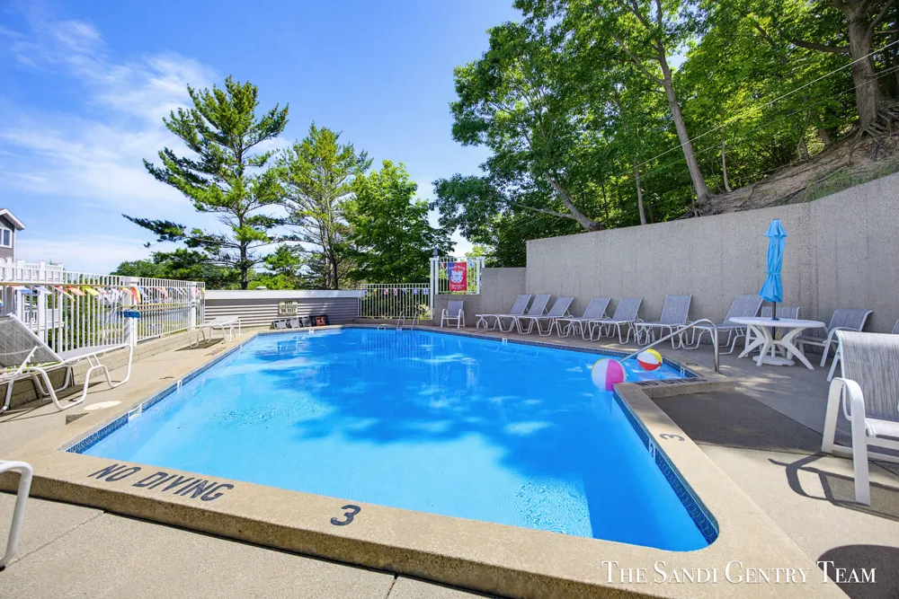 820 S Harbor Drive #5 Grand Haven City, MI 49417