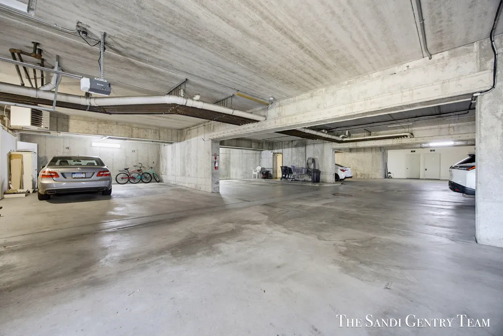 820 S Harbor Drive #5 Grand Haven City, MI 49417