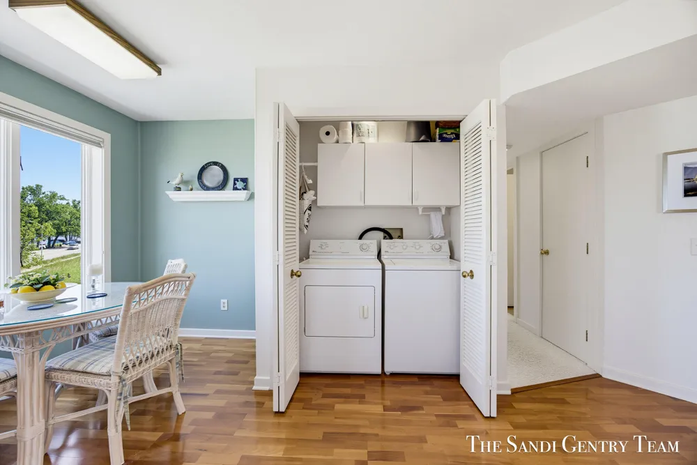 820 S Harbor Drive #5 Grand Haven City, MI 49417