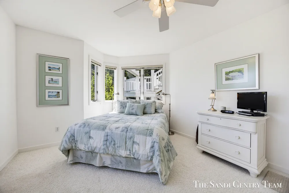 820 S Harbor Drive #5 Grand Haven City, MI 49417
