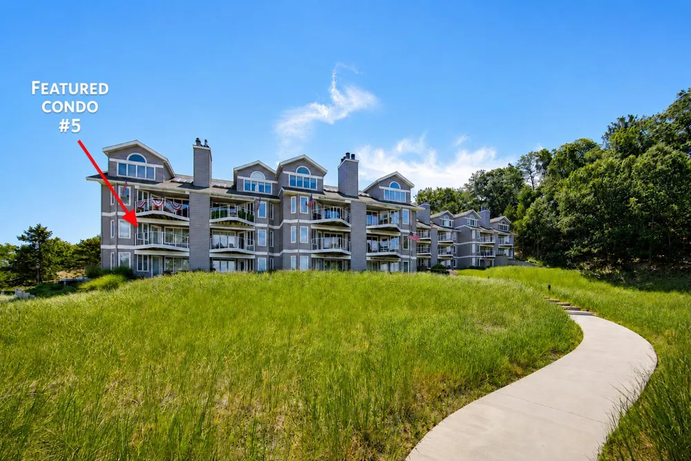820 S Harbor Drive #5 Grand Haven City, MI 49417