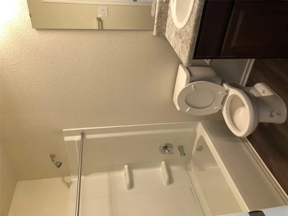 130 LT Rusty Drive Jarrell, TX 76588