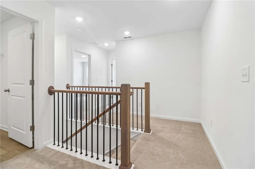 318 Dearborn Drive Cartersville, GA 30120