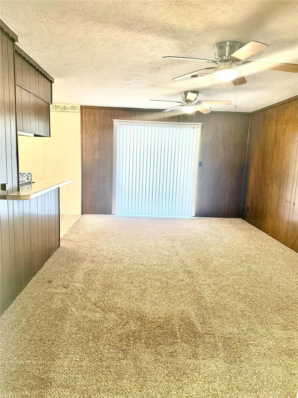 501 E Oak Street Highlands, TX 77562