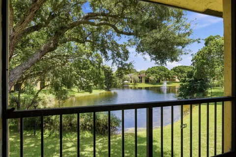 824 SW 9th Street Circle #201