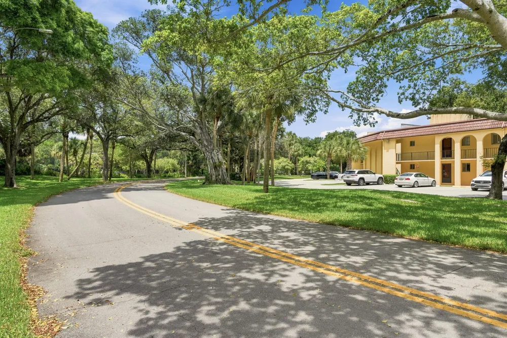 824 SW 9th Street Circle #201 Boca Raton, FL 33486