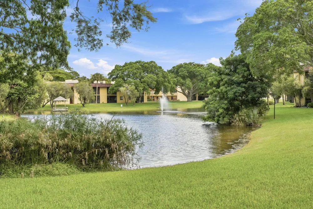824 SW 9th Street Circle #201 Boca Raton, FL 33486