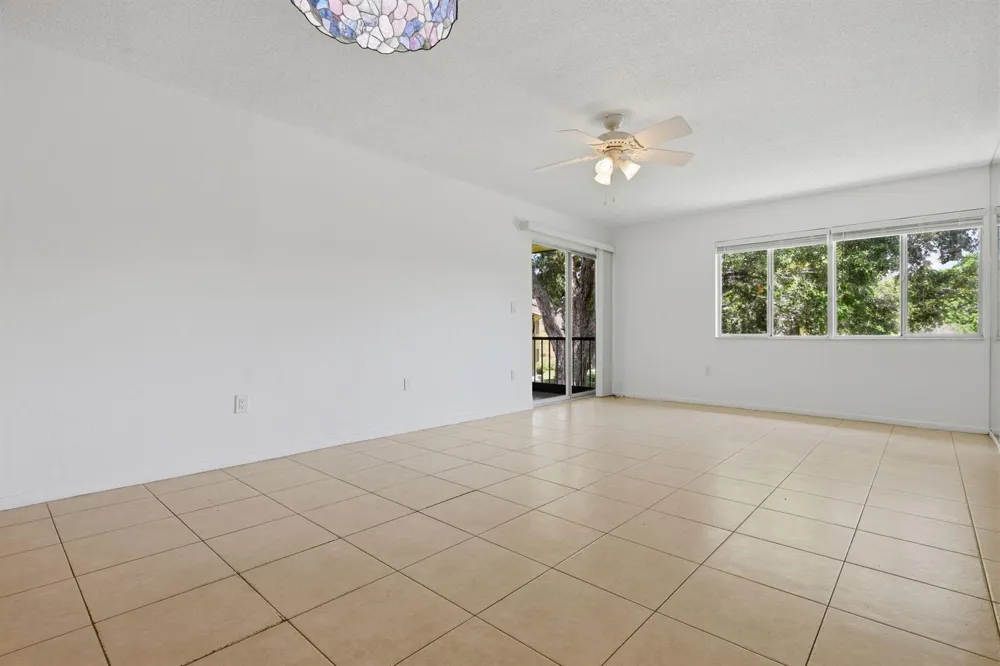 824 SW 9th Street Circle #201 Boca Raton, FL 33486