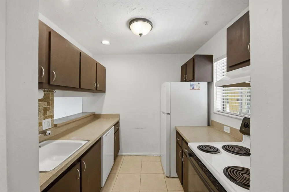 824 SW 9th Street Circle #201 Boca Raton, FL 33486