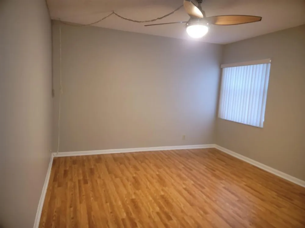 11318 Taft Street Pembroke Pines, FL 33026