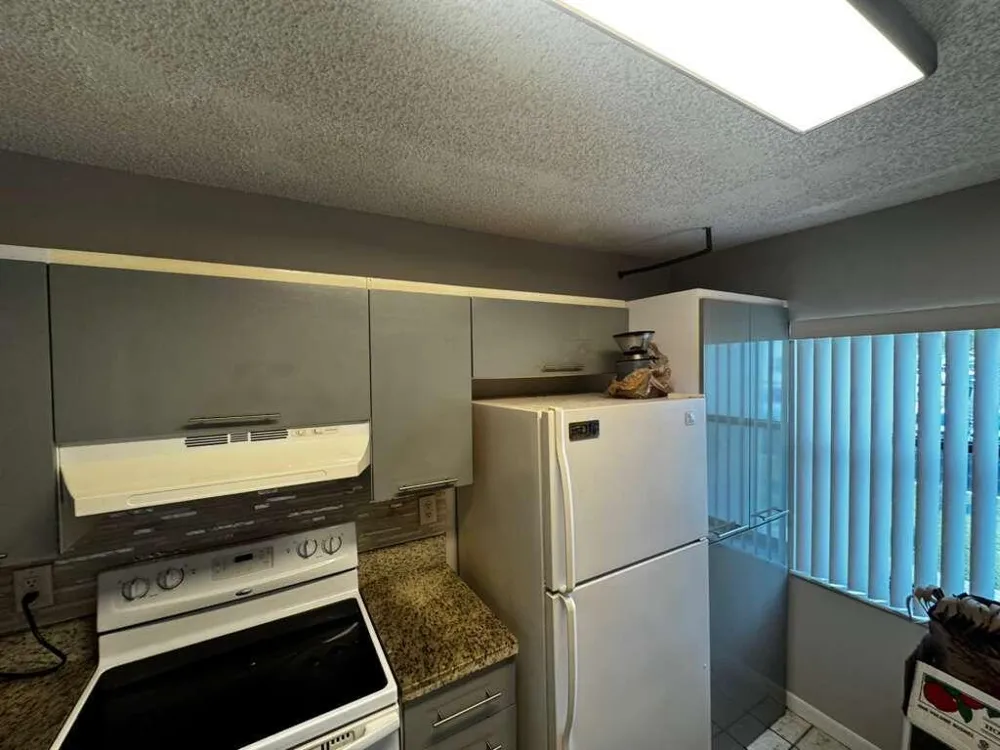11318 Taft Street Pembroke Pines, FL 33026